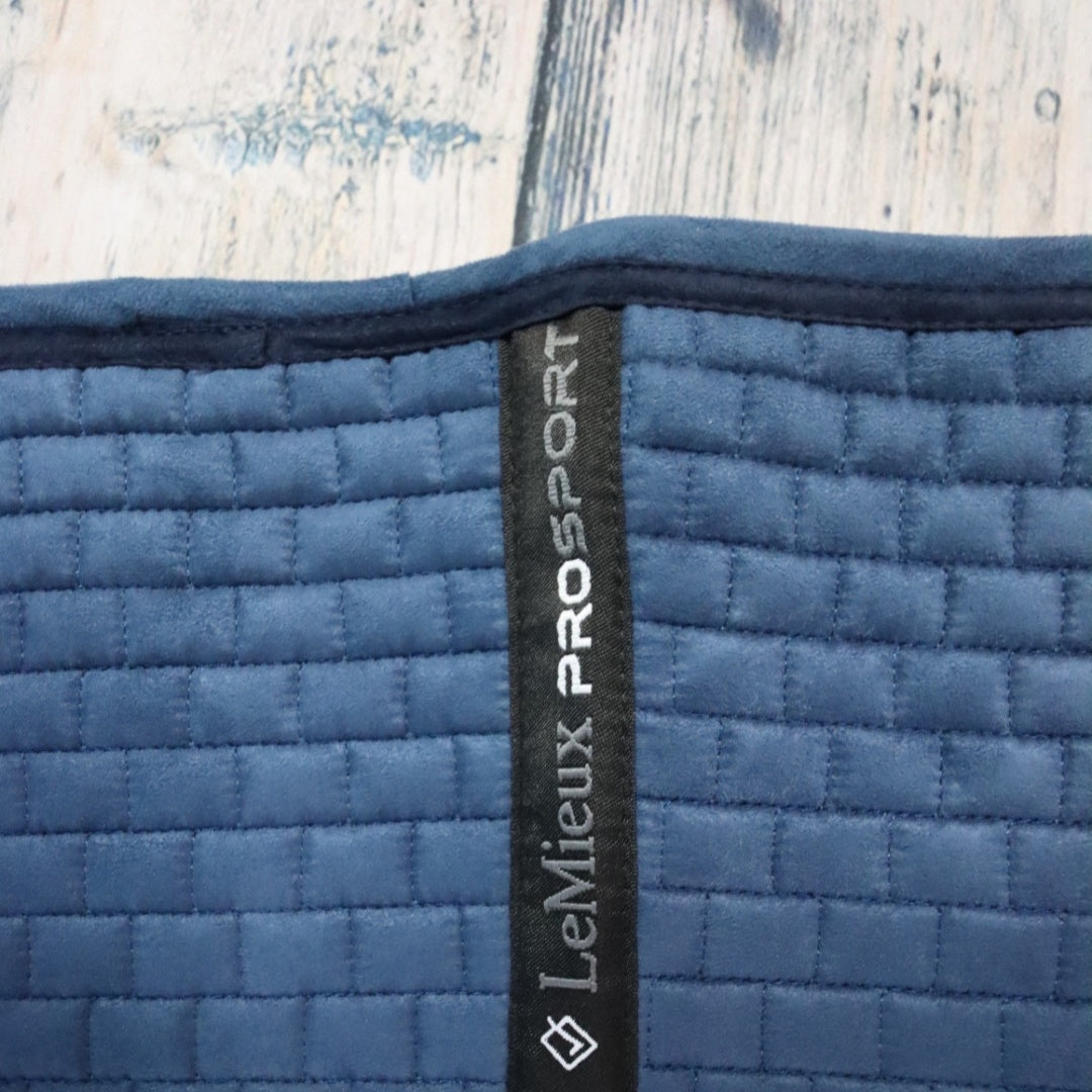 LeMieux - Suede DR Square - LC Atlantic