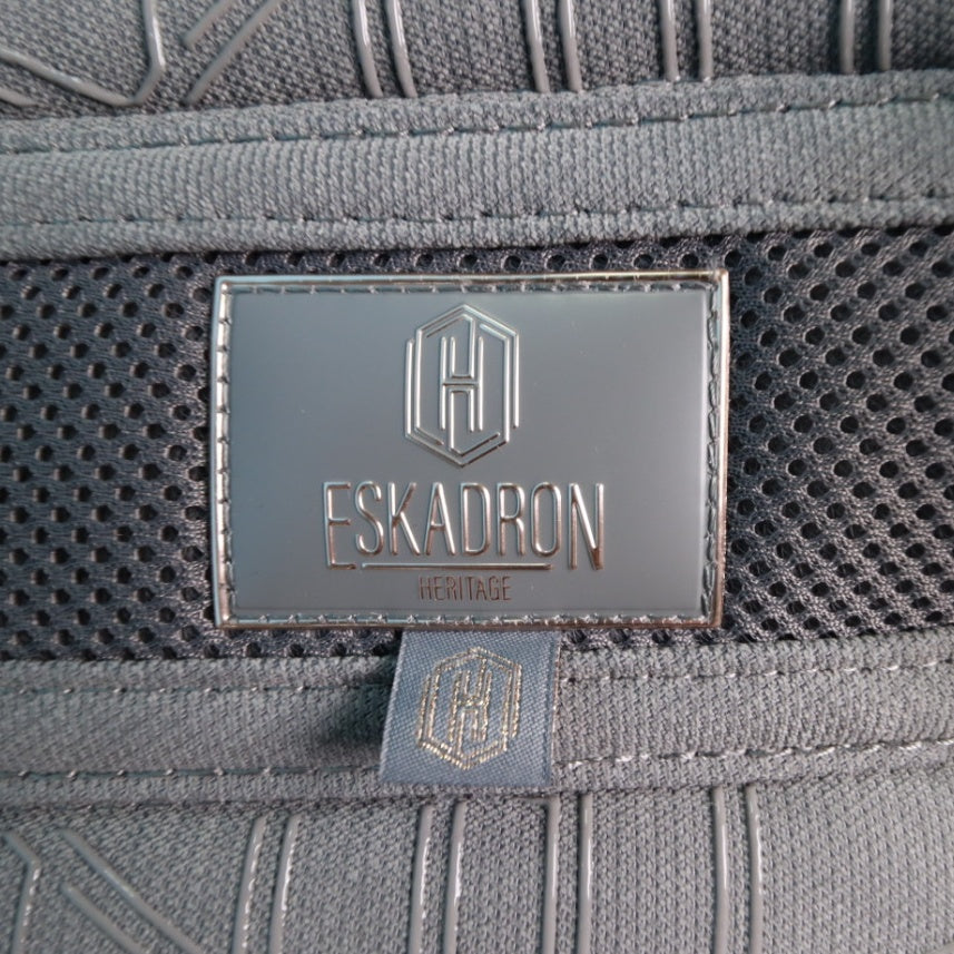 Eskadron "Heritage 23" Saddle Pad - Micro Fauxfur
