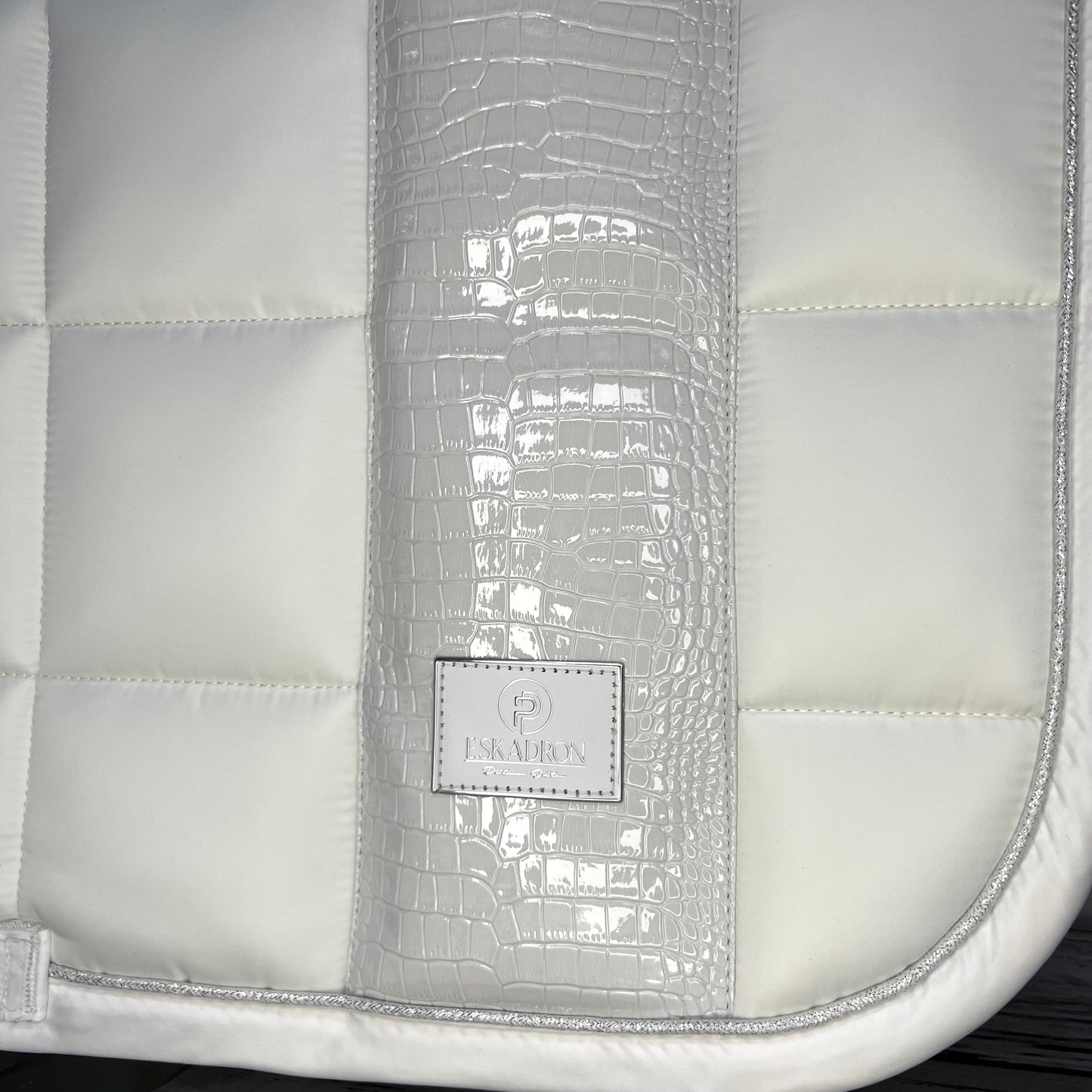 Eskadron Schabracke Big Square Glossy "Platinium Edition"