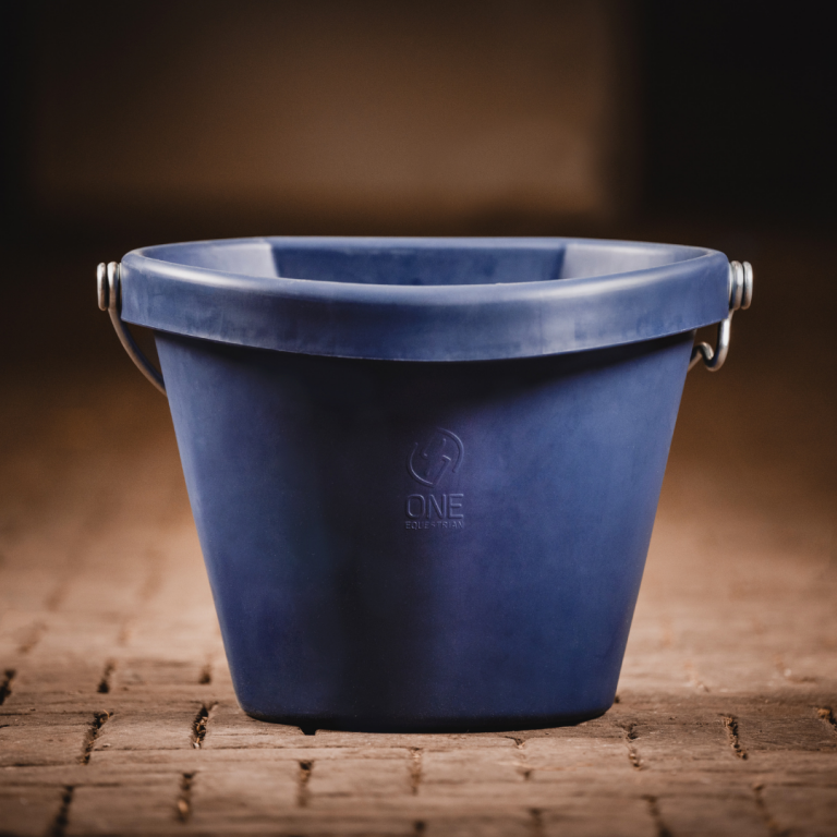ONE BUCKET Eimer - Futter- und Wassereimer mit Nylon Halter
