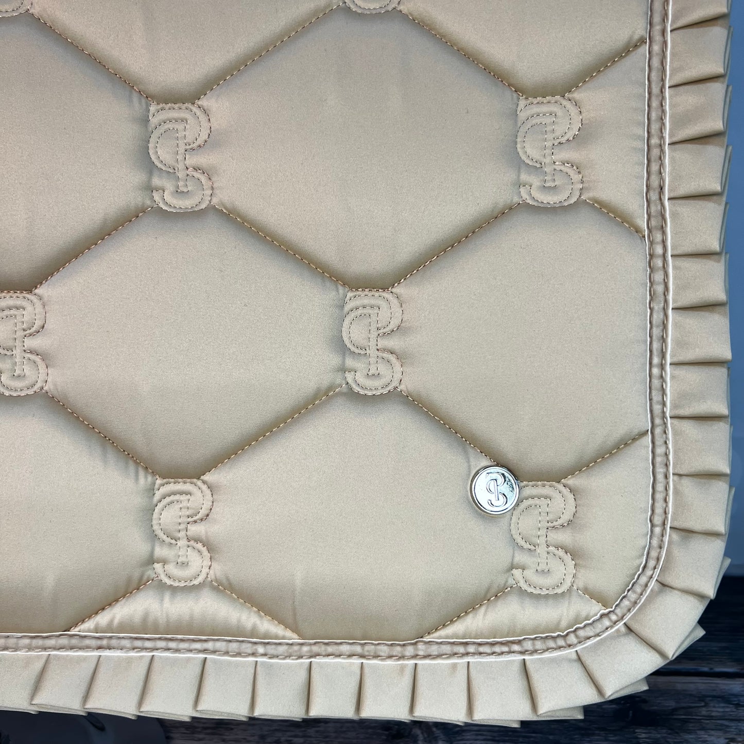 PS of Sweden Schabracke Saddle Pad Jump"Ruffle"