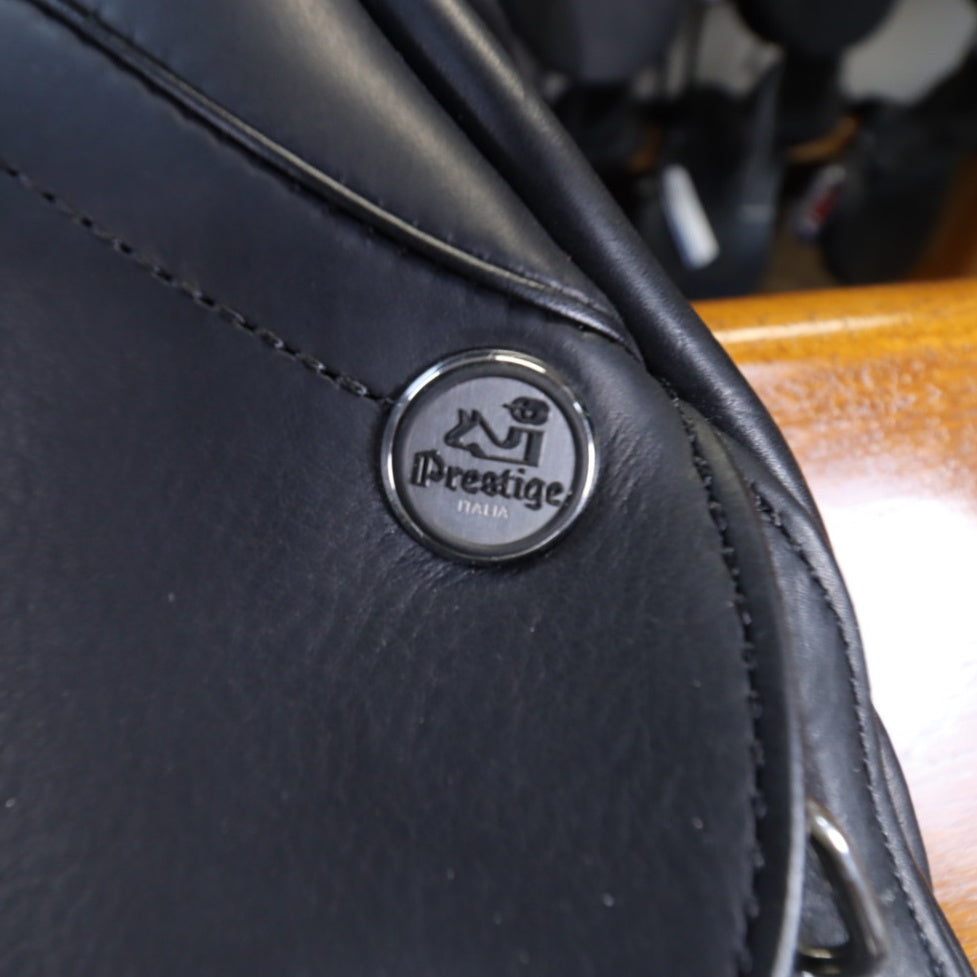 Prestige Atena EVO Flaps D schwarz 18/34 N/V -Sitzgröße 18" - Kammerweite 34 - Hinten +2 cm